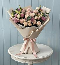 Букет цветов из:  Розы и Лизиантусы #REPLACE_PRED# Посевной