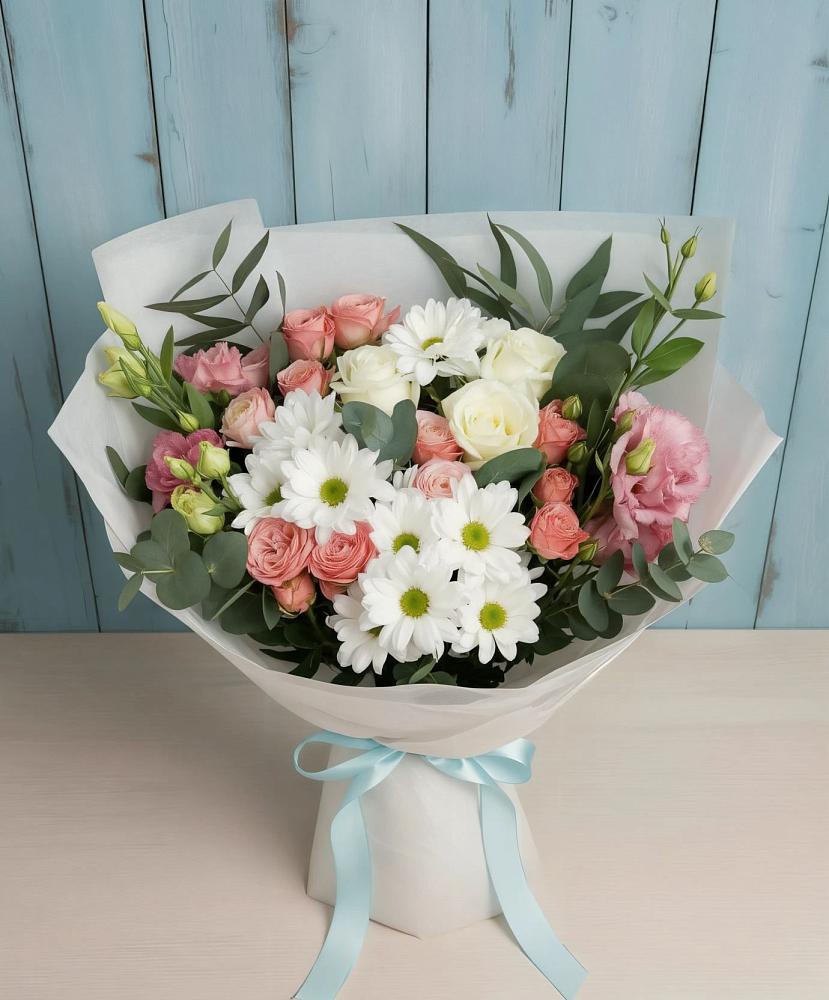 Букет цветов из: Розы, Лизиантусы и Хризантемы в Посевной