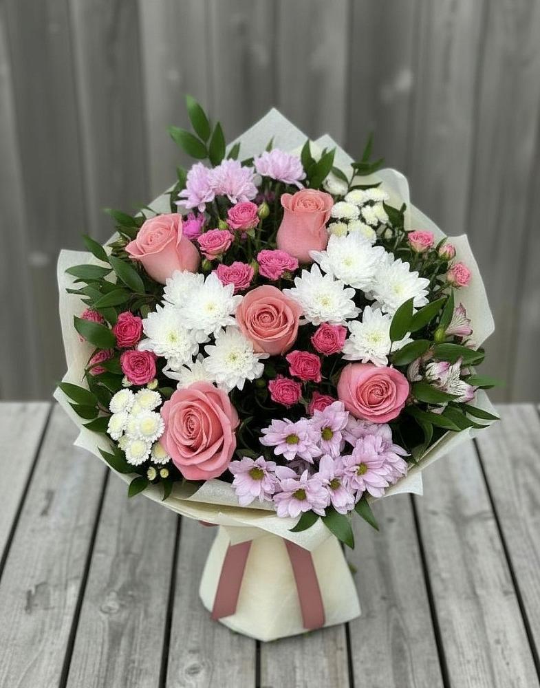 Букет цветов из: Альстромерии, Гвоздики, Розы и Хризантемы в Посевной