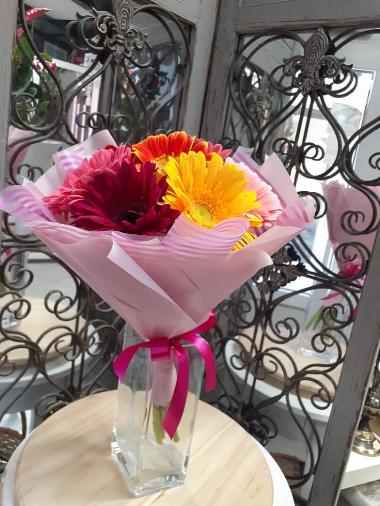 Букет цветов из: Герберы в Посевной