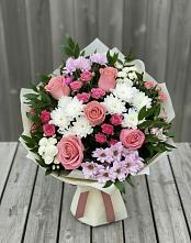 Букет цветов из:  Альстромерии, Гвоздики, Розы и Хризантемы в Посевной