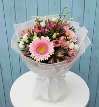 Букет цветов из:  Герберы, Альстромерии и Лизиантусы в Посевной