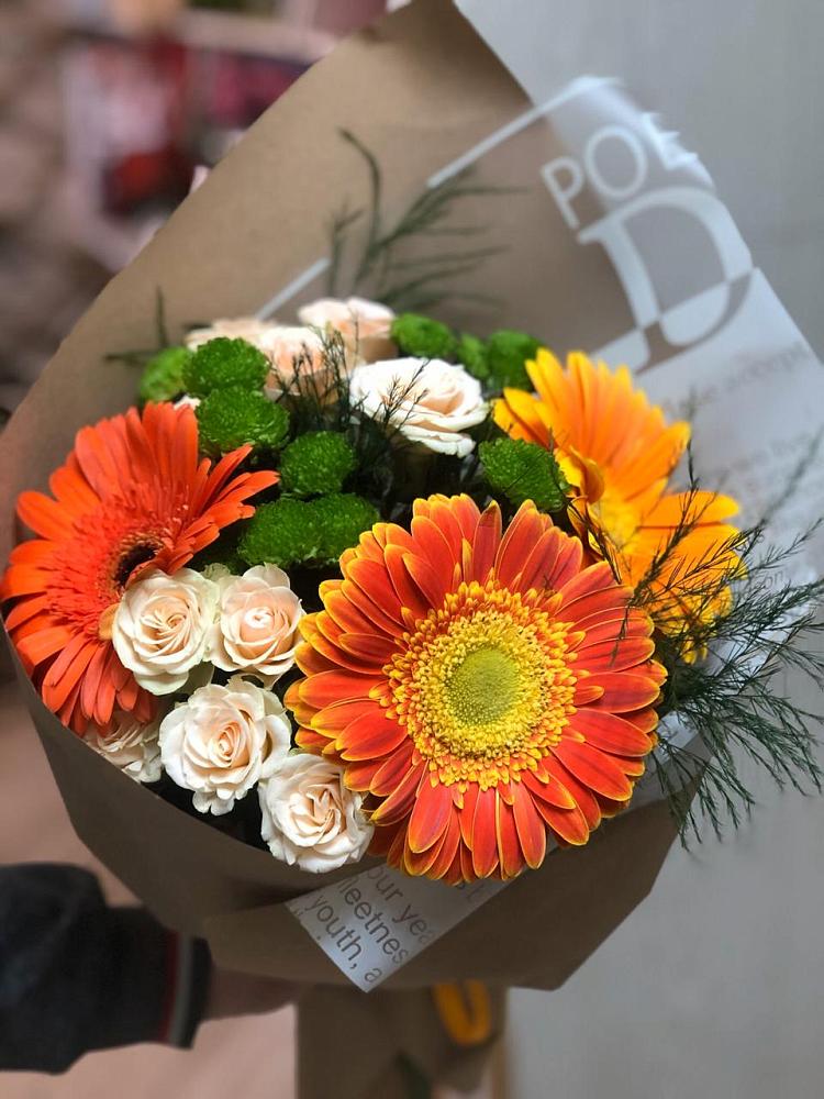 Букет цветов из: Герберы, Хризантемы и Розы в Посевной